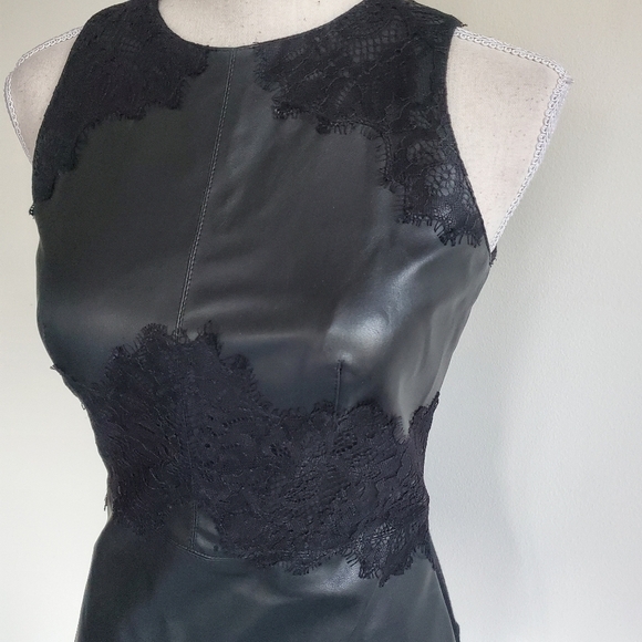 Bailey 44 "Kelly" Vegan Leather & Lace Top - Picture 3 of 8